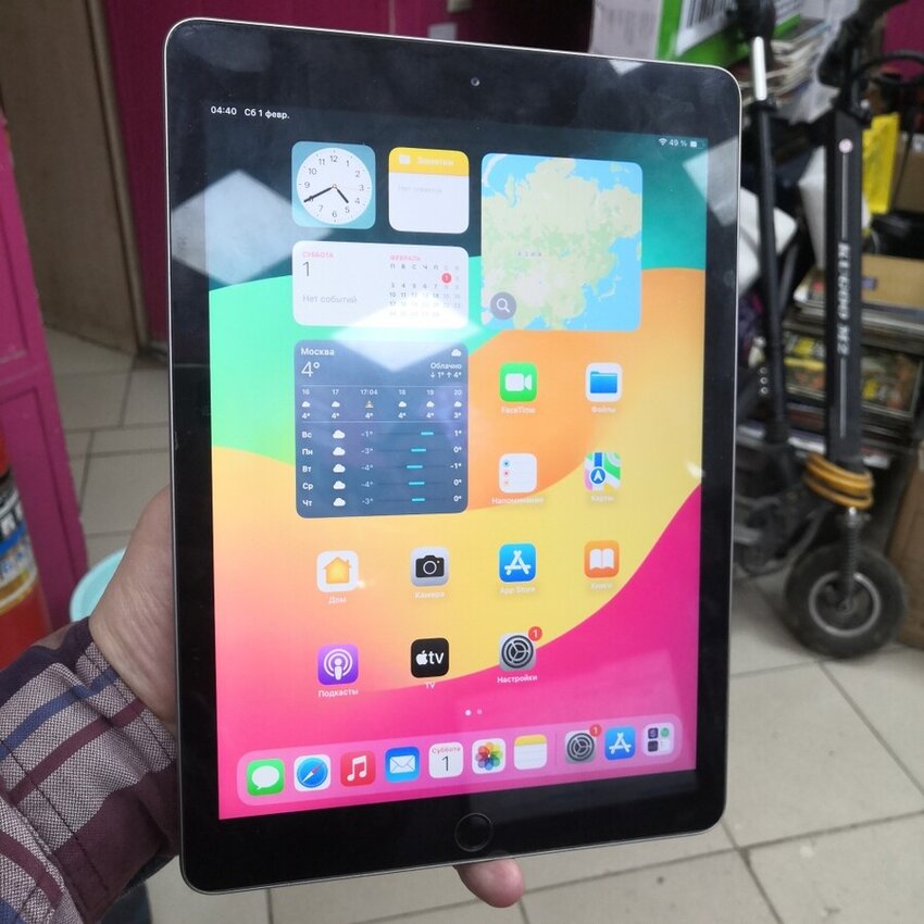 Планшет Apple iPad 6 128