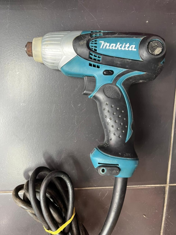 Шуруповерт Makita TD0101F