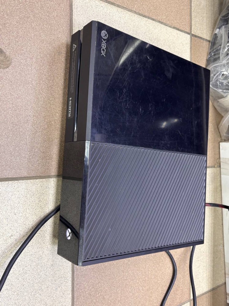 Игровая приставка XBOX ONE 500гб