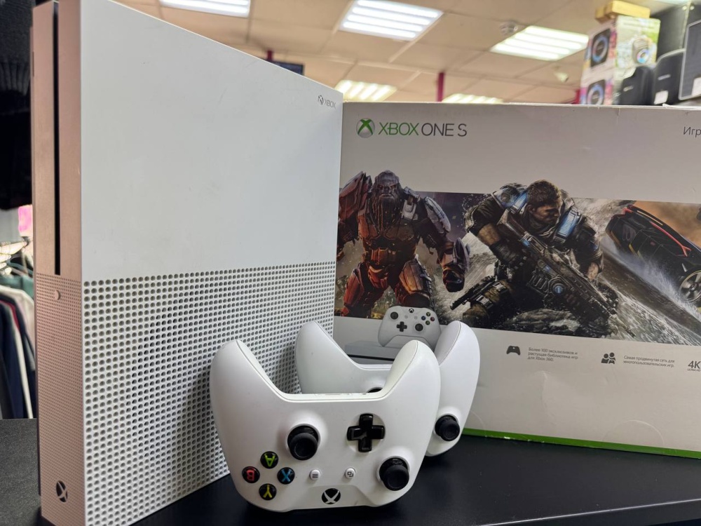 Игровая приставка XBOX ONE S 1тб