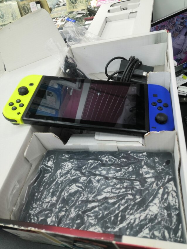 Игровая приставка Nintendo Switch