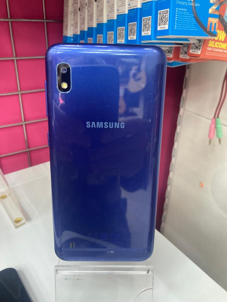 Смартфон Samsung A10