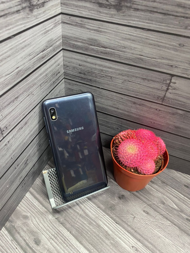 Смартфон Samsung A10 2/32GB