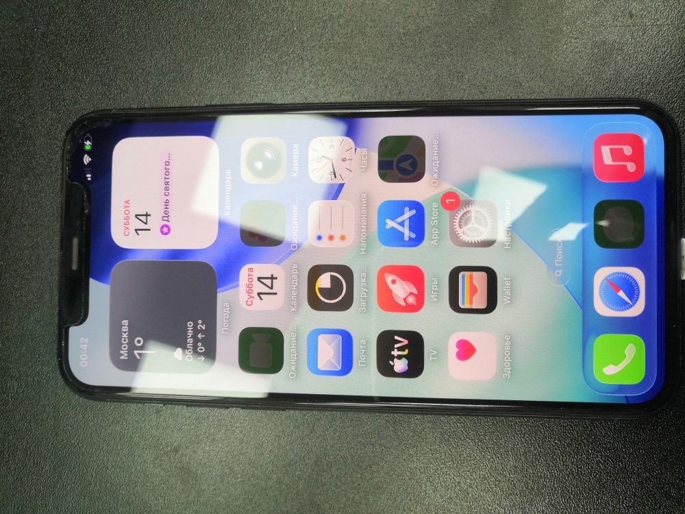 Смартфон iPhone 11 PRO 64 Gb